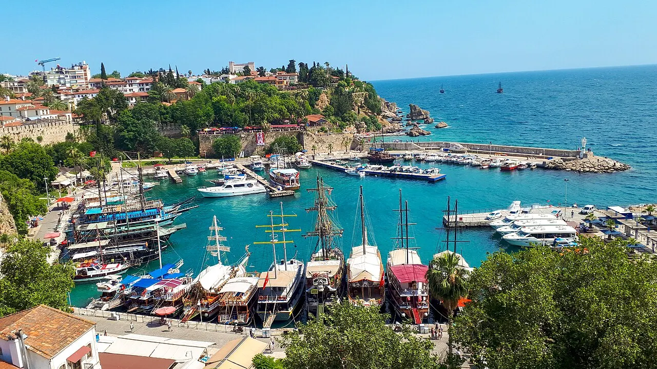 Antalya Kaleiçi ve eski liman